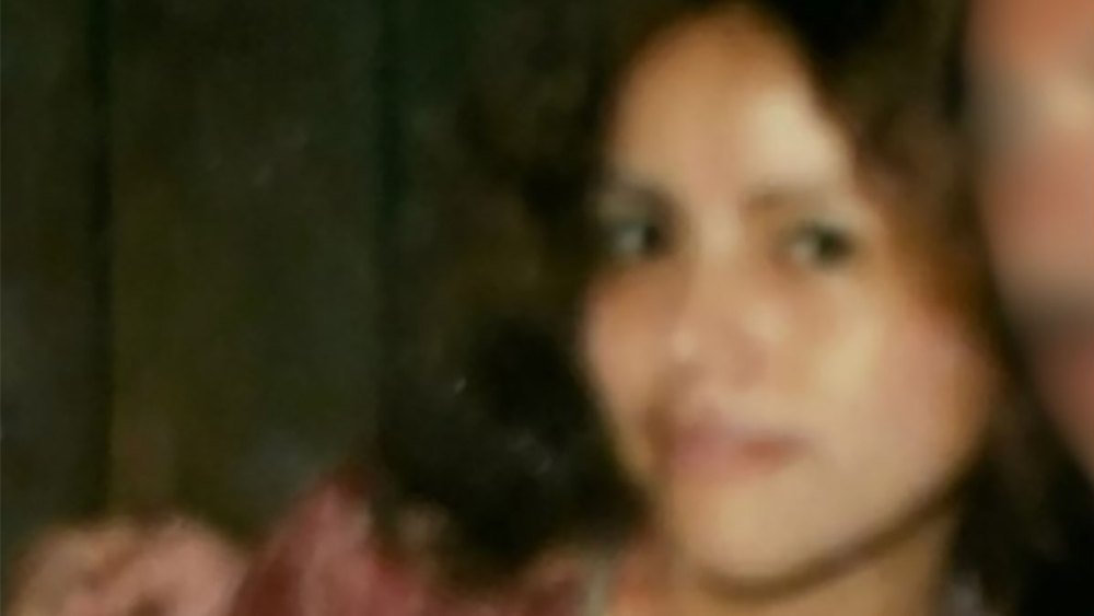 Identifican a la mujer embarazada apuñalada en el estacionamiento de una secundaria de California en 1980